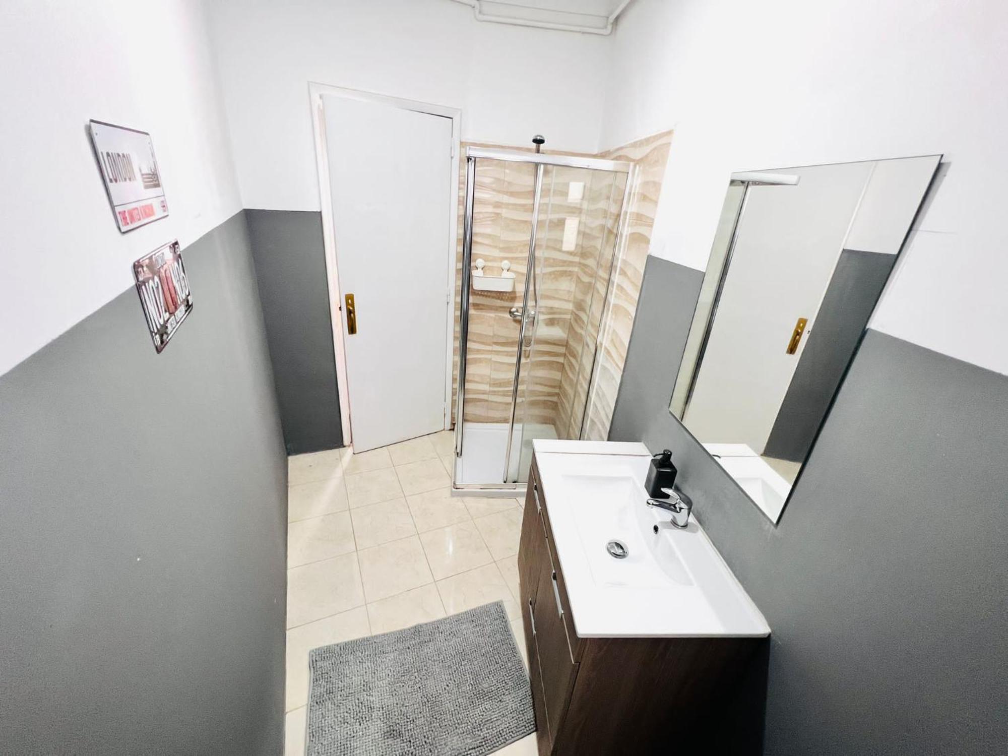 Apartamento Spacious Flat In Lisbon, For Tourists *