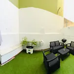 Spacious Flat In Central Lisbon, Top For Tourists